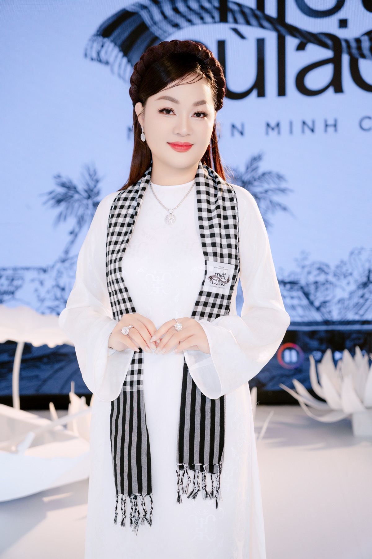 Hoa hậu Hoàng Thanh Nga: Lan tỏa năng lượng tích cực qua chuỗi hoạt động nghệ thuật và thiện nguyện