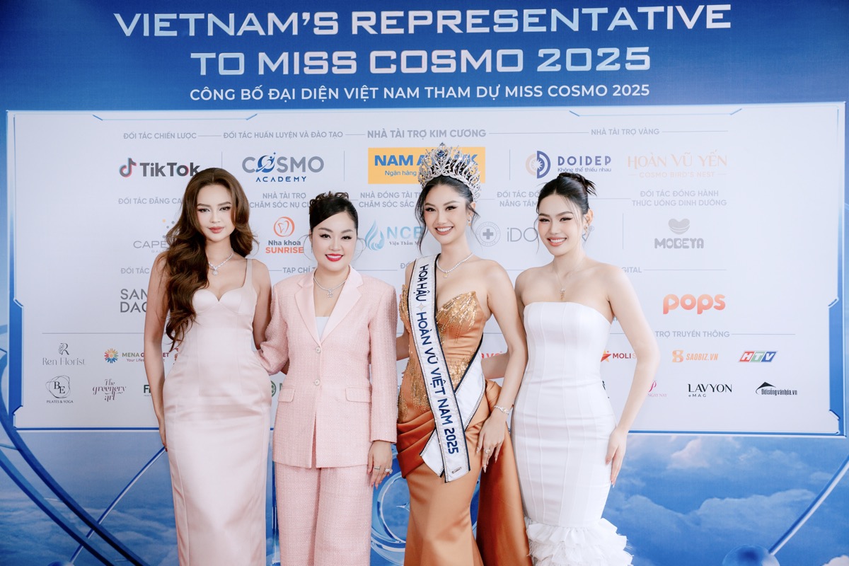 Hoa hậu Hoàng Thanh Nga rạng rỡ tại Lễ công bố đại diện Việt Nam tham dự Miss Cosmo 2025