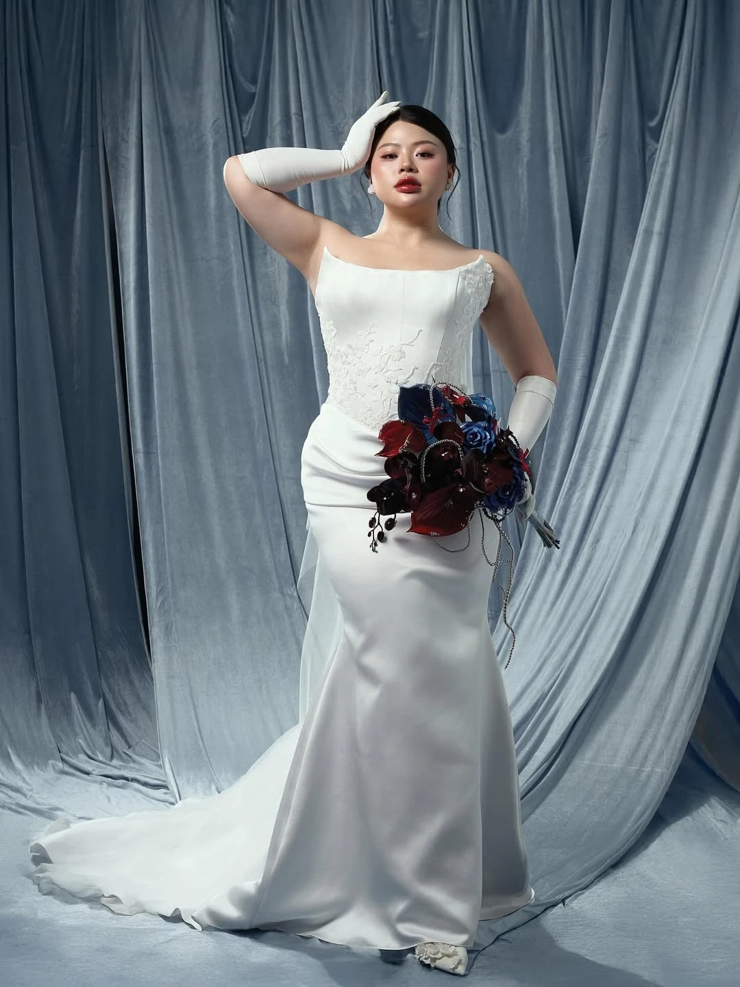 Thanh Thanh Huyền mặc xuyên thấu