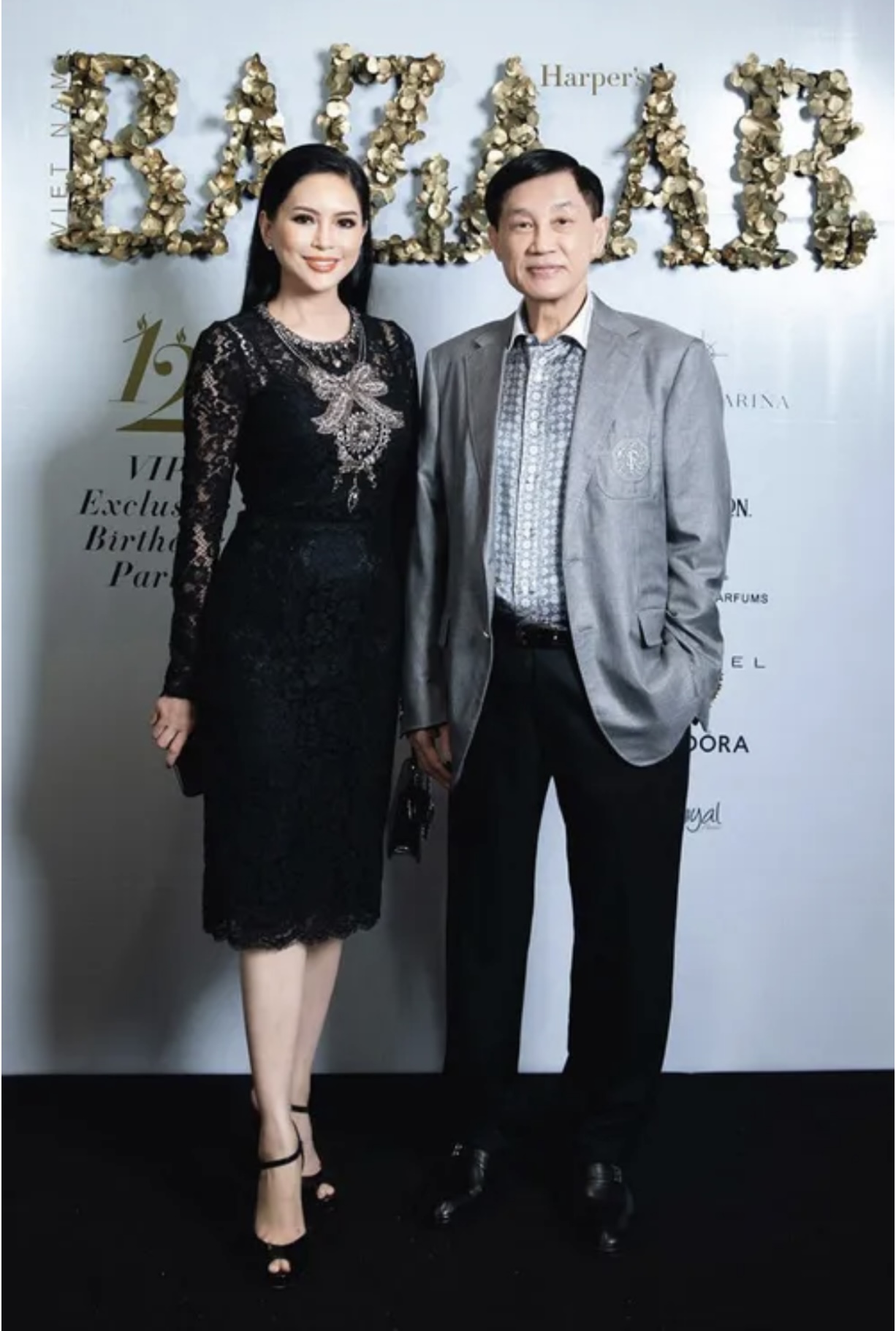 Doanh nhân Johnathan Hạnh Nguyễn