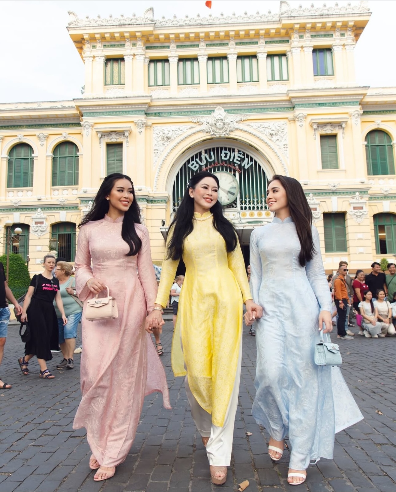 Doanh nhân Thuỷ Tiên