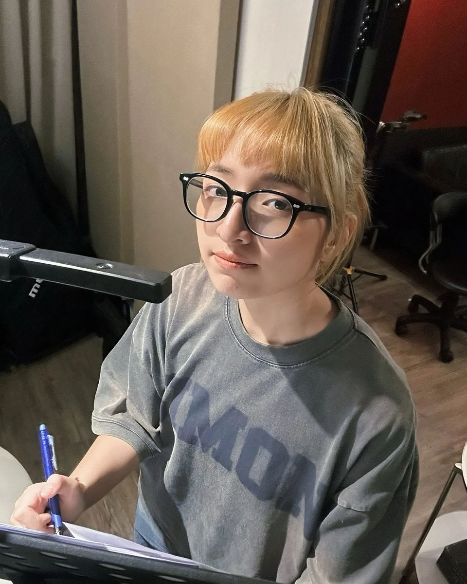 Cô gái lai được chú ý ở Em xinh