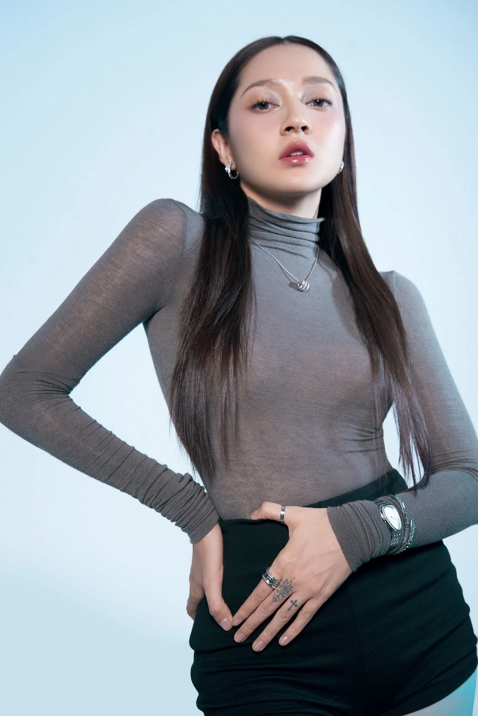 Bảo Anh giữa những tranh luận