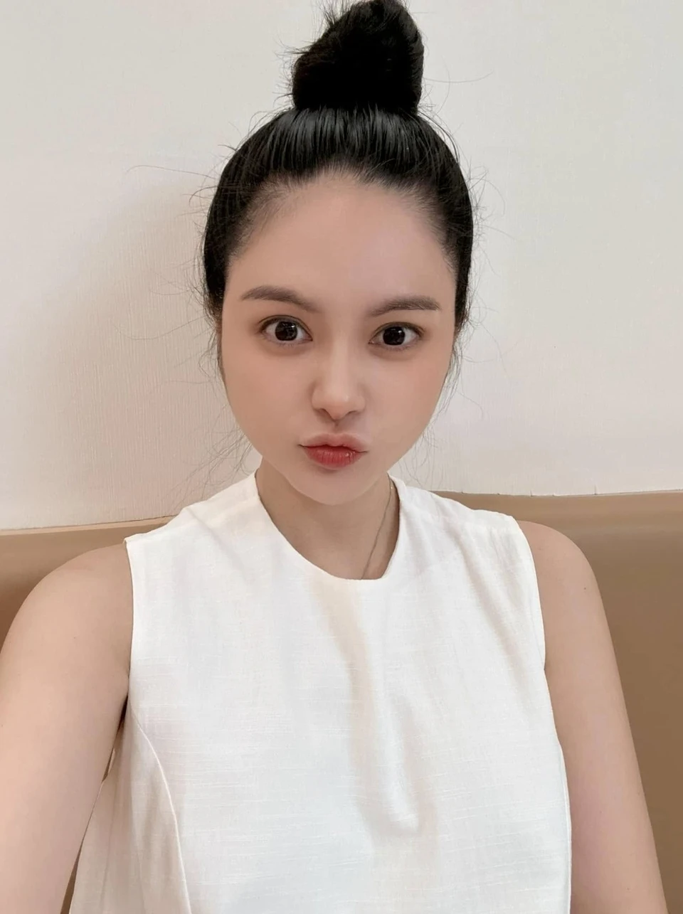 Tai tiếng của Đoàn Di Băng