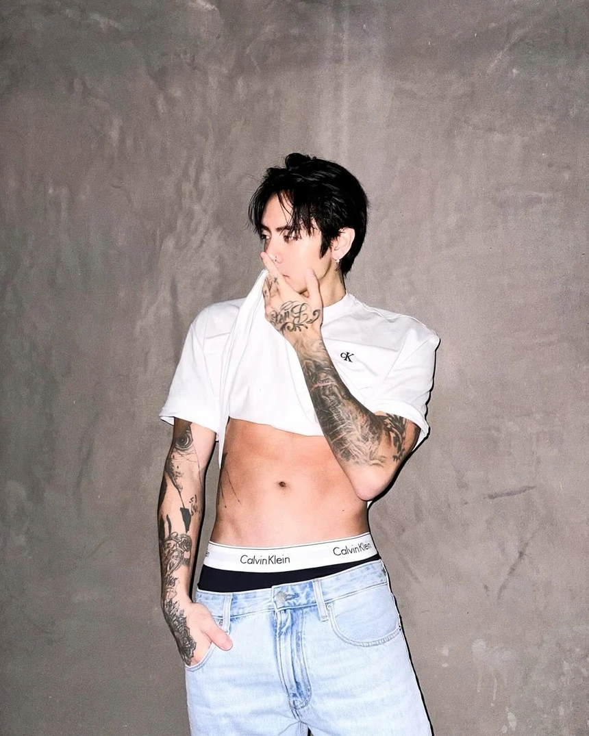 Ngôi sao gây bão mạng sau đêm nhạc có G-Dragon ở sân Mỹ Đình