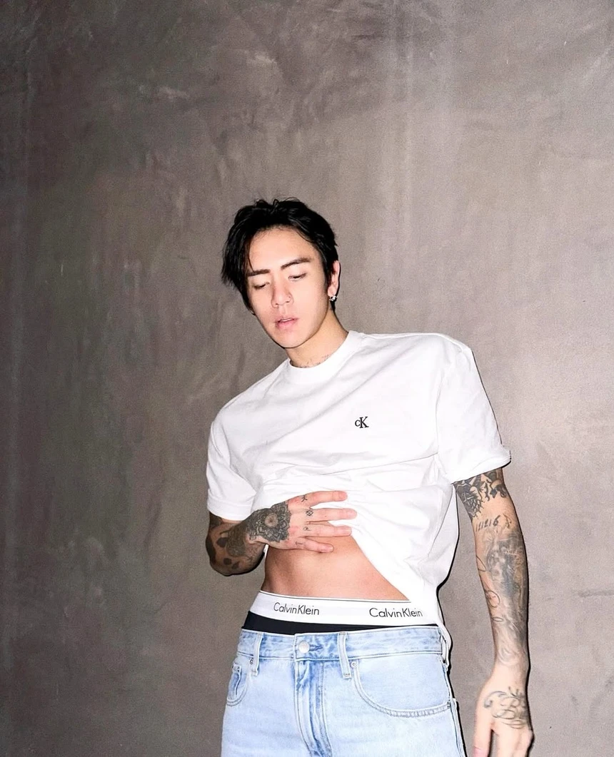 Ngôi sao gây bão mạng sau đêm nhạc có G-Dragon ở sân Mỹ Đình