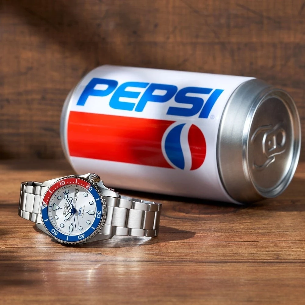 Đồng hồ đầu tiên chính thức có tên 'Pepsi'