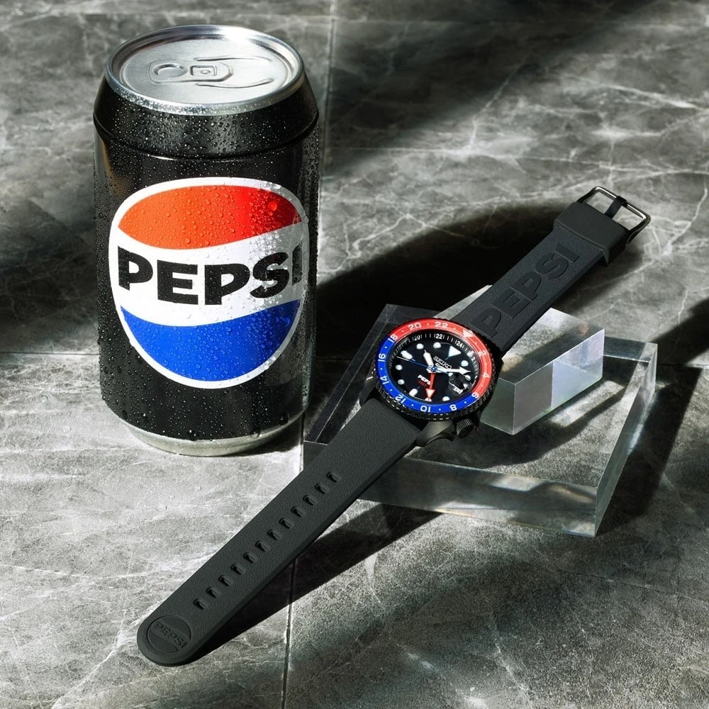 Đồng hồ đầu tiên chính thức có tên 'Pepsi'