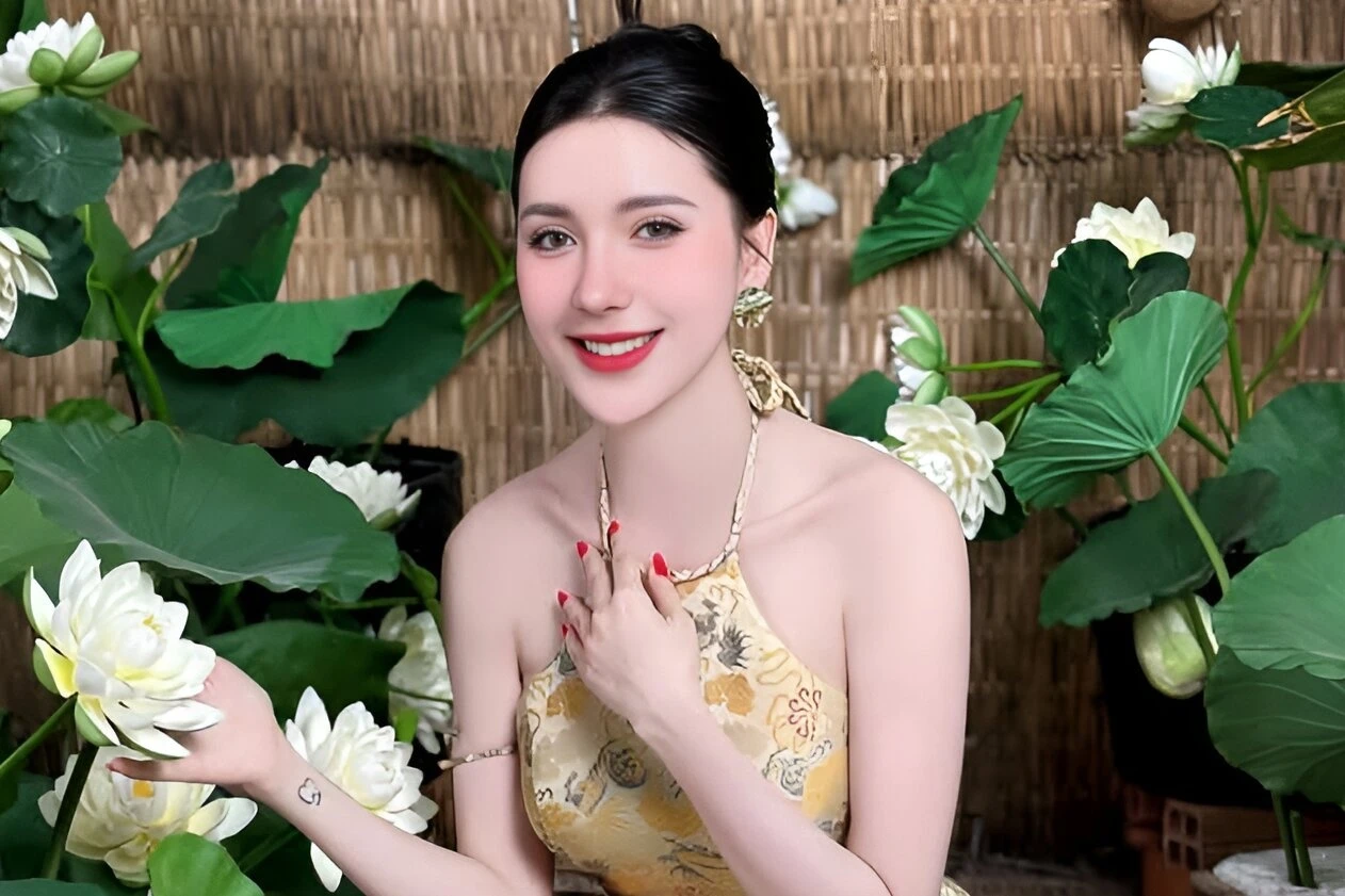 Ngân Collagen giả thư tay của Louis Vuitton?
