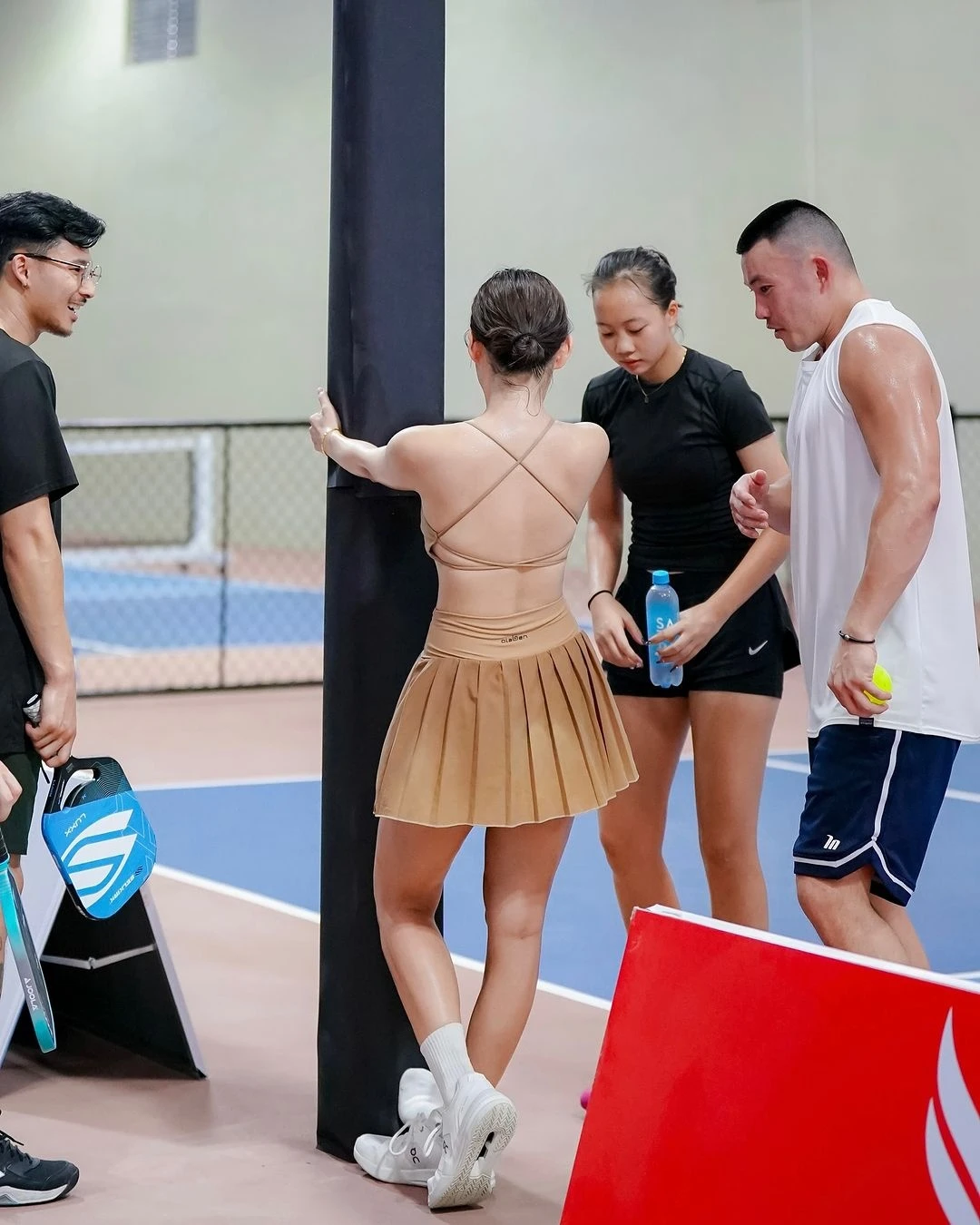 Hot girl từng bị chỉ trích hở hang khi ra sân pickleball giờ ra sao?