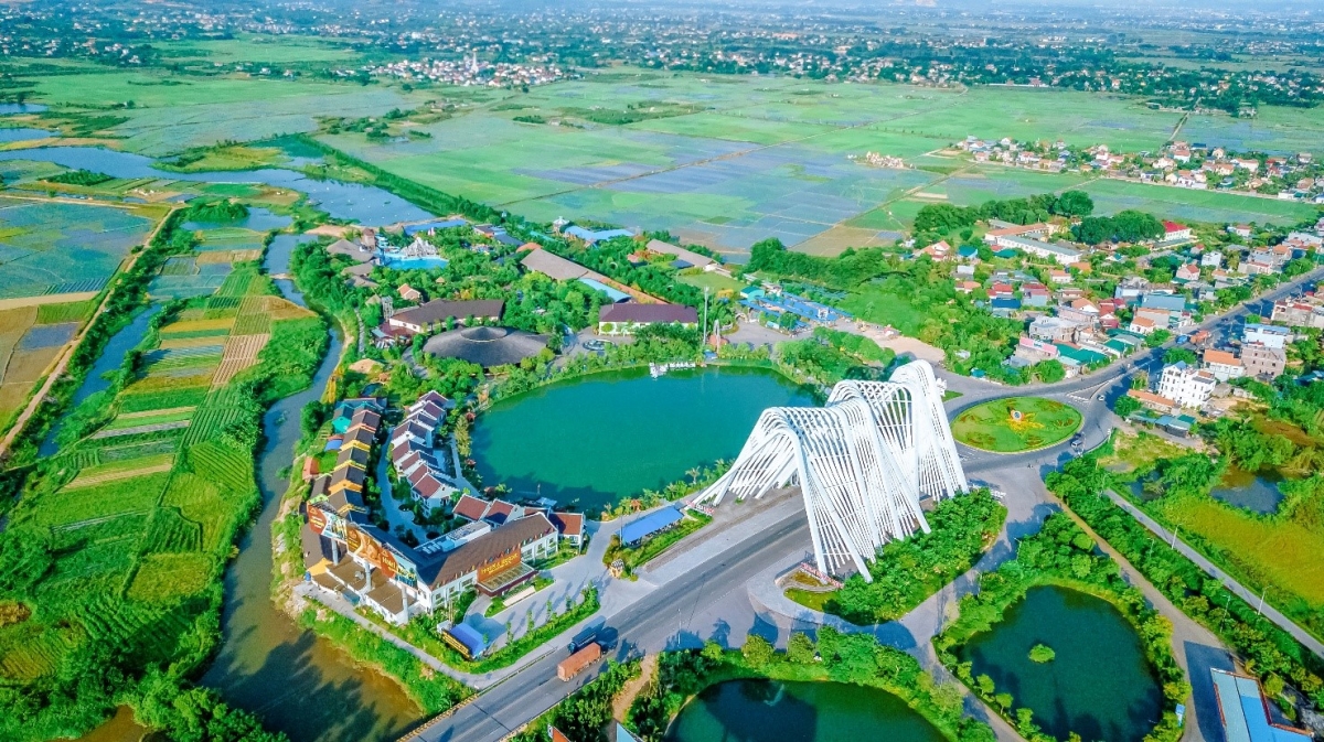 Quảng Ninh Gate: Cổng trời giải trí Đông Triều, check-in một lần nhớ mãi